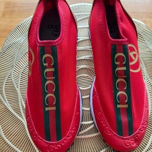 Gucci Women’s Red Sneakers Size 9 GG Logo Slip-On Shoes New No Box Authentic